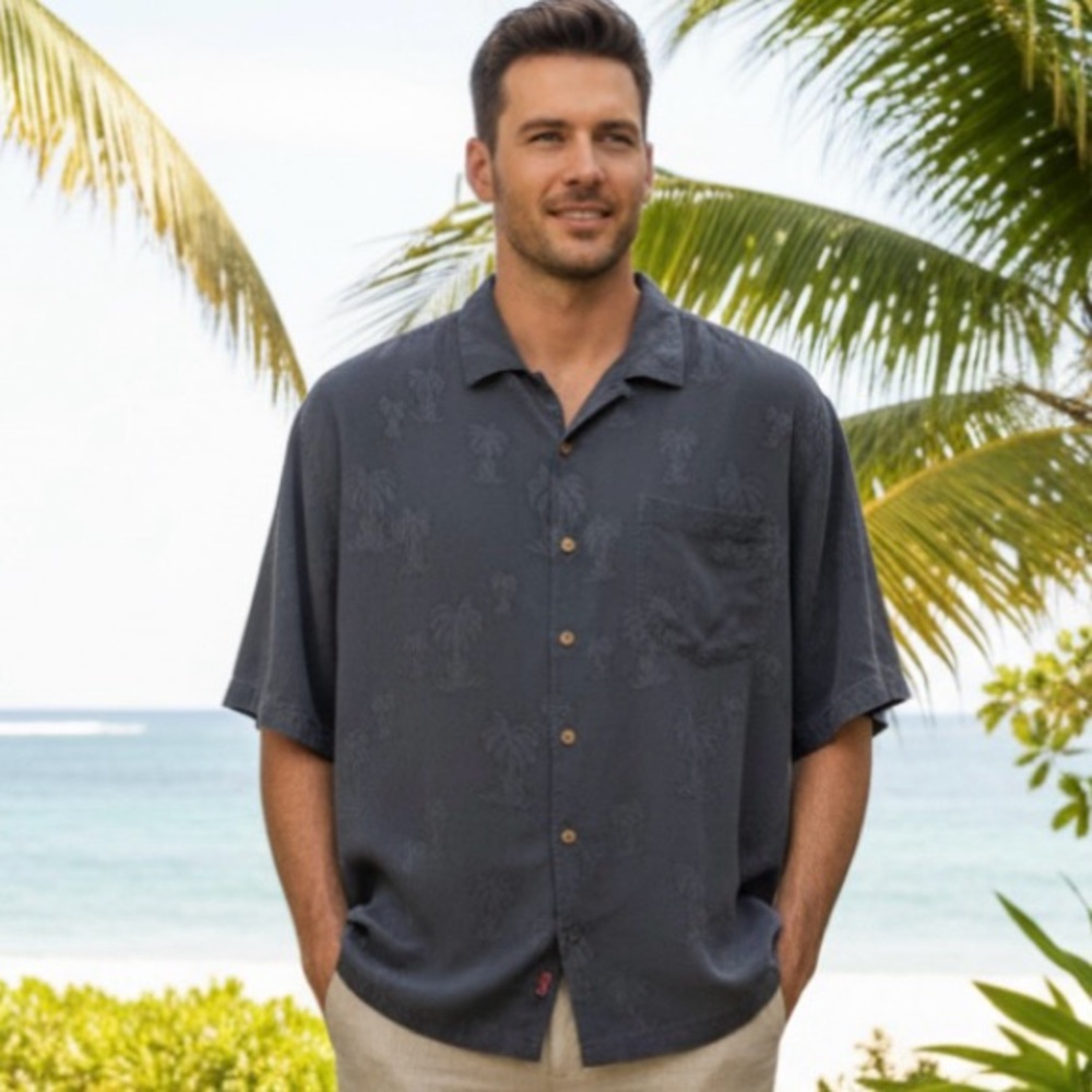 Tommy Bahama Men's Short Sleeve Button-Up Shirt, Size XL, 100% Silk, summer vaca